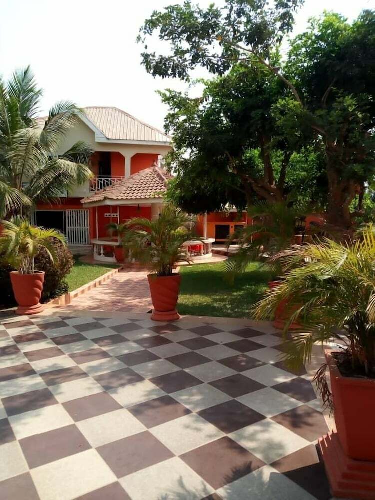T.s. Hotel
