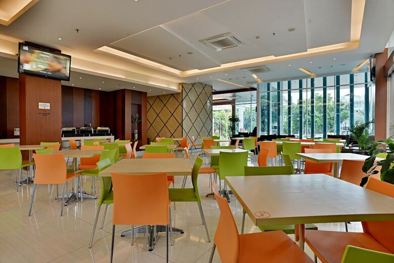 Hotel Zen Rooms Tebet Area