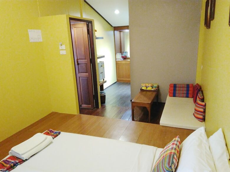 Hotel Thanicha Resort Amphawa