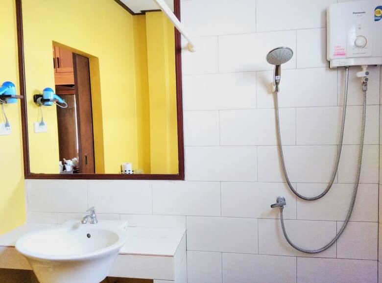 Hotel Thanicha Resort Amphawa