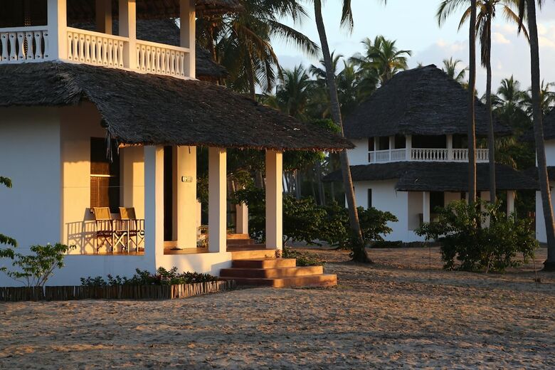 Hotel Kijongo Bay Beach Resort