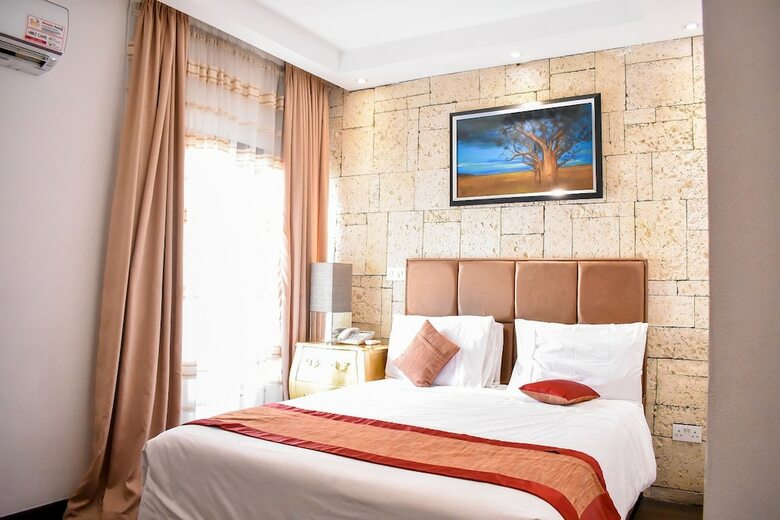 Sun Heaven Hotel & Resort V/i