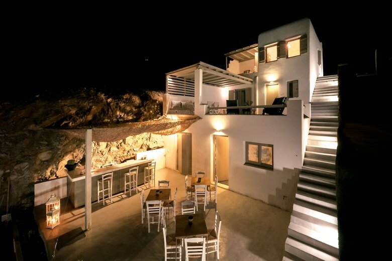 Aparthotel Sea Rock & Sky Private Residence