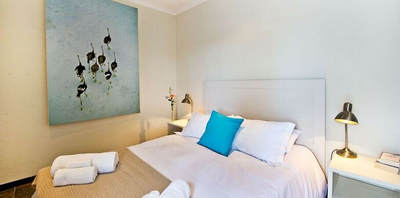Hotel Galton House