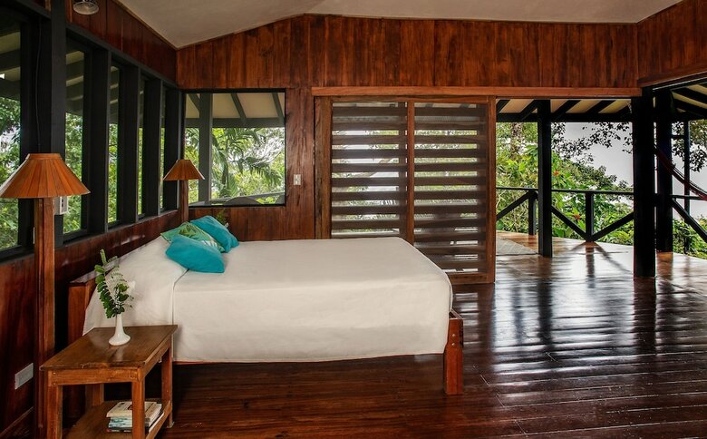 Posada Tiskita Jungle Lodge