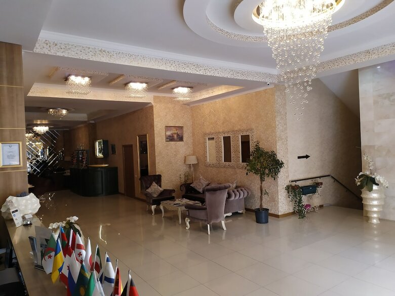 Paradise Hotel Baku