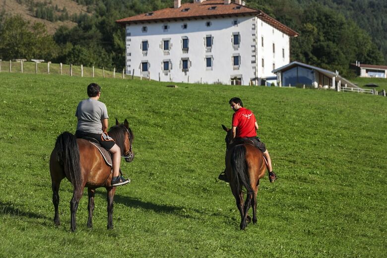Hostal Youth Hostel Non Stop Inn By Irrisarri Land