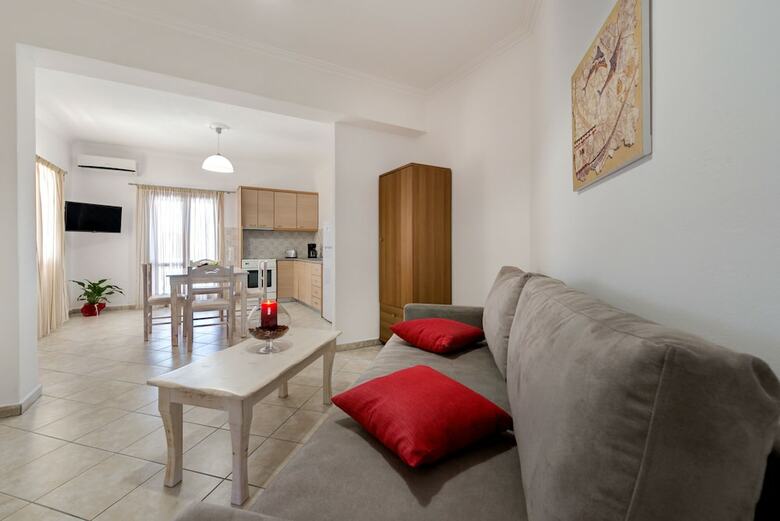 Aparthotel Akrotiri Apartments