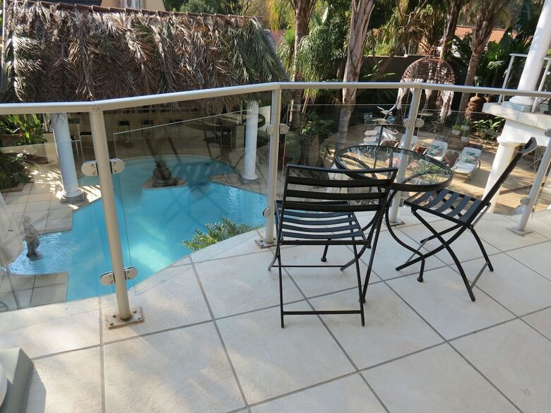 Hotel Cocomo Guesthouse, Spa And Conference Centre