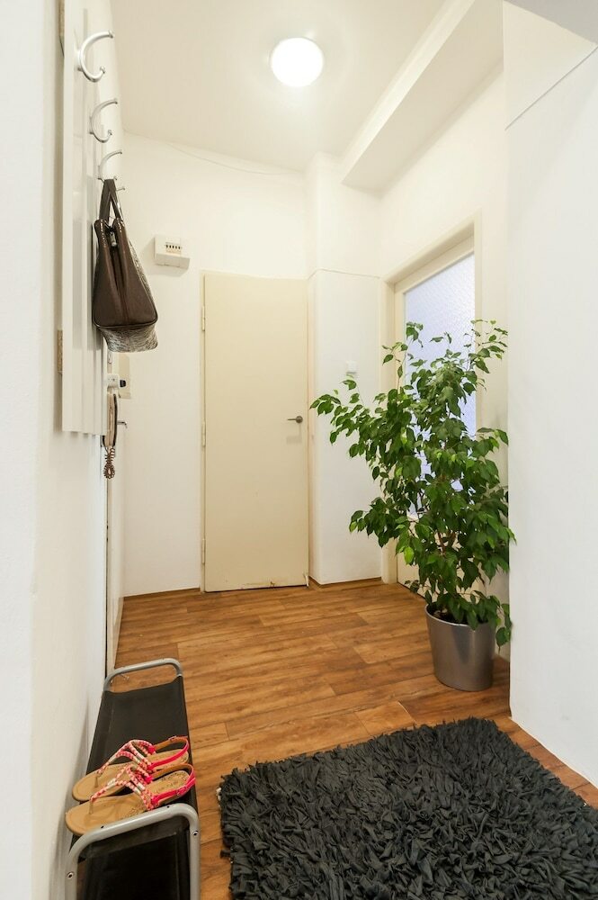 Na Zborenci Apartments