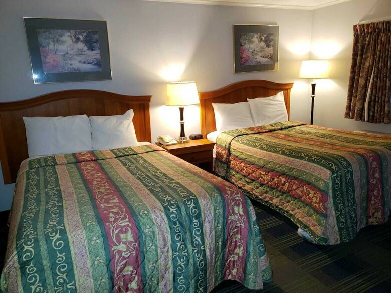 Motel Royal Inn Claremont