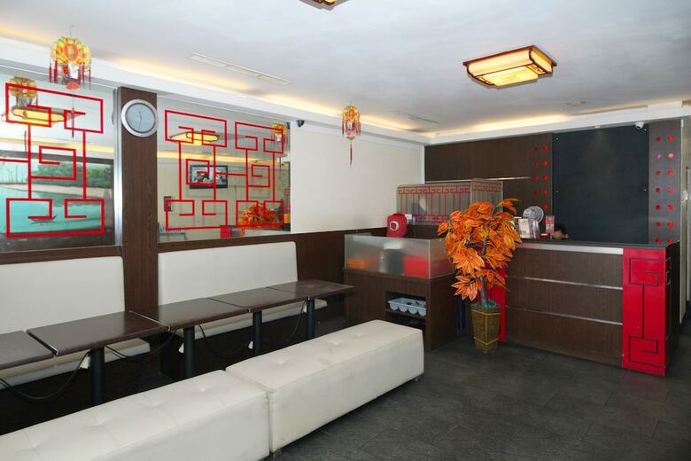 Hotel Airy Kranggan Gang Pinggir Semarang