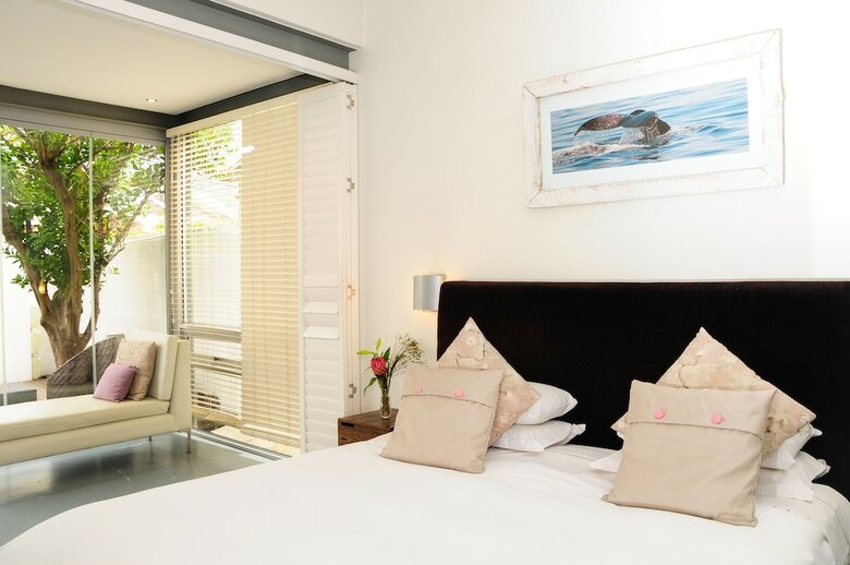 Hotel Dunkley House