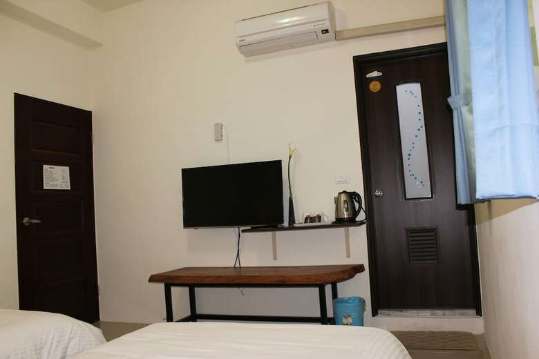 Hotel Little Bed And Breakfast
