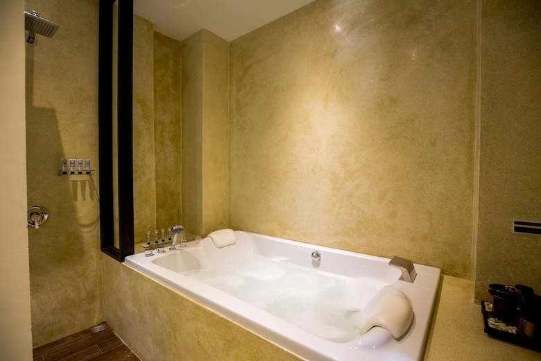 Hotel X2 Khao Lak Anda Mani Resort