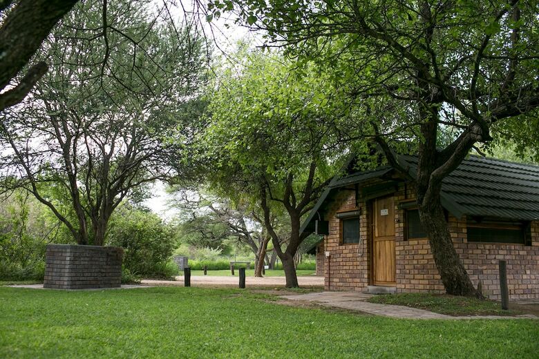 Woodlands Stop Over And Lodge