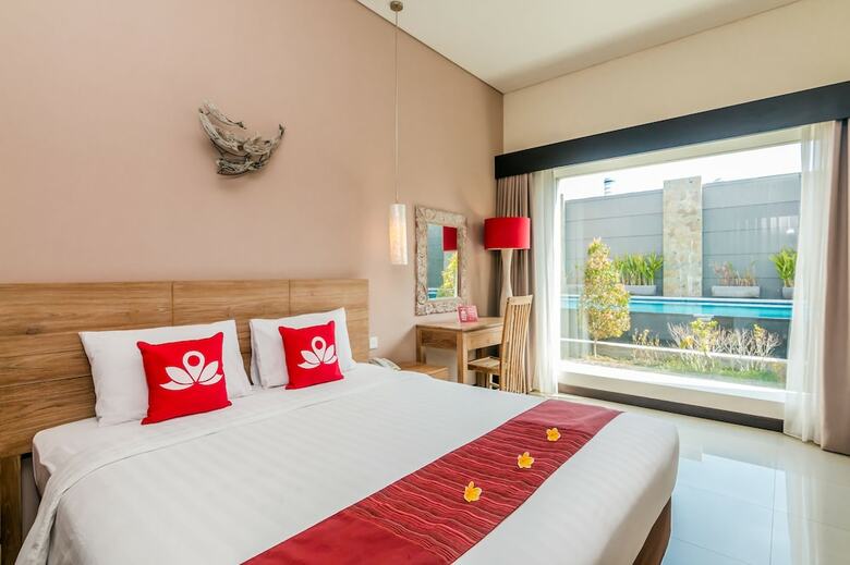 Hotel Zen Premium Seminyak Eka Laweya
