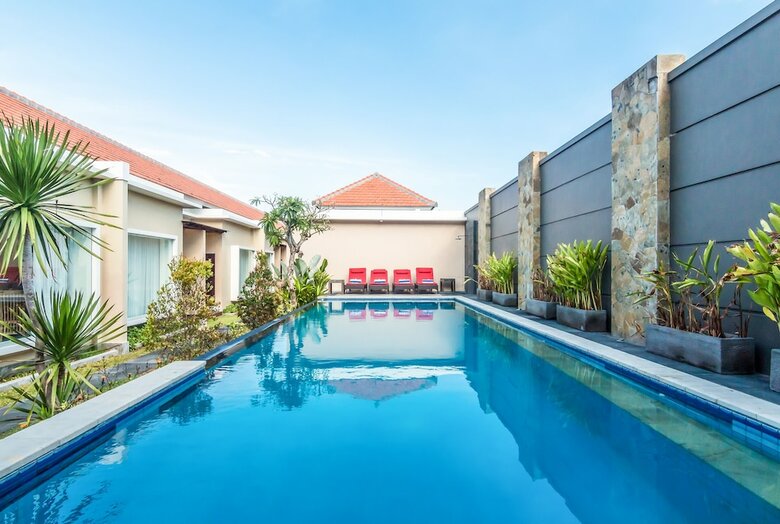 Hotel Zen Premium Seminyak Eka Laweya
