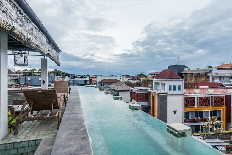 Hotel Zen Rooms Legian Troppozone Thematic
