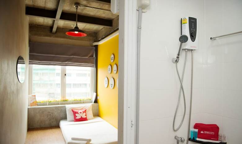 Hotel Zen Rooms Damrongrak Road
