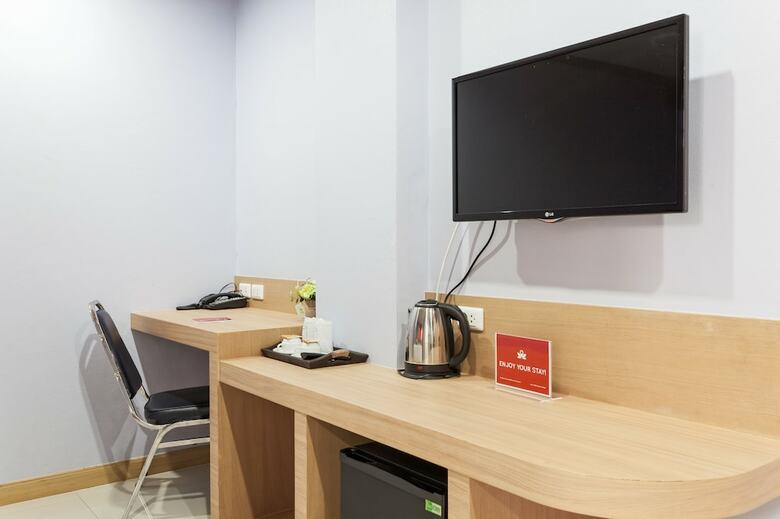 Hotel Zen Rooms Patong Soi Chuwong