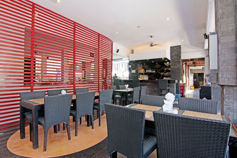 Hotel Zen Premium Padma 2 Legian