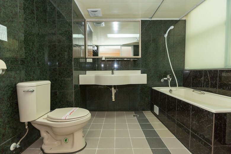 Spring Art Hotel (hao Ying Hotel)