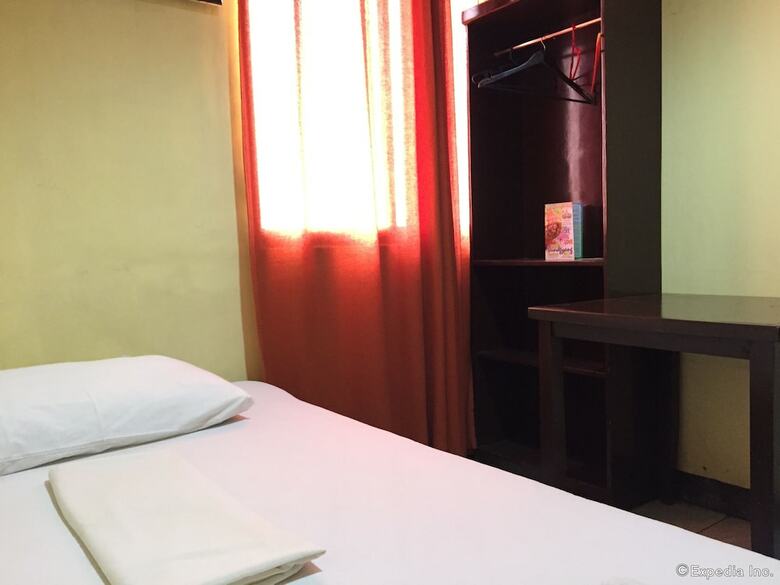 Hotel Iloilo Budget Inn - Jaro