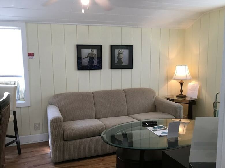 Cottage By The Sea By Beachside Management