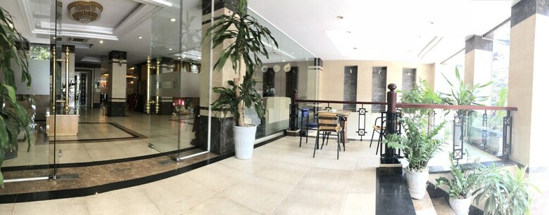 Gallant Hotel