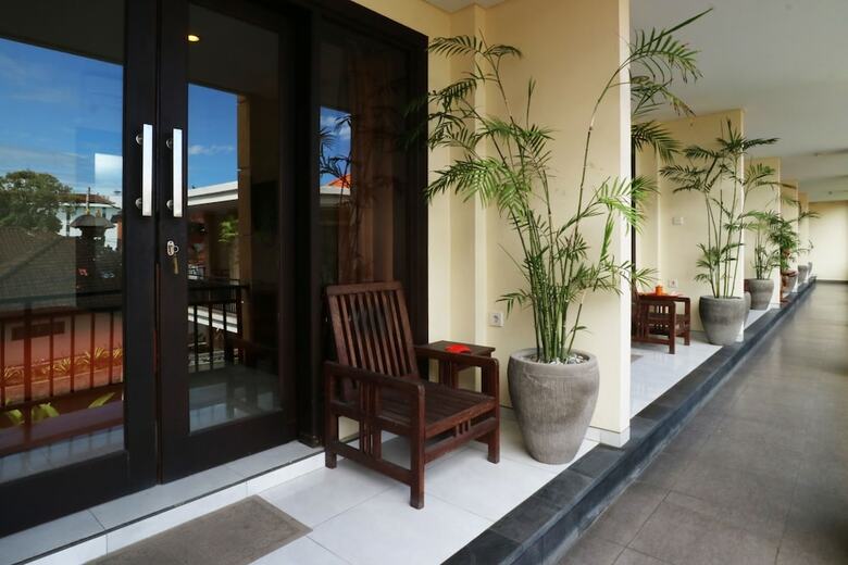 Hotel Kondra Premiere Guest House