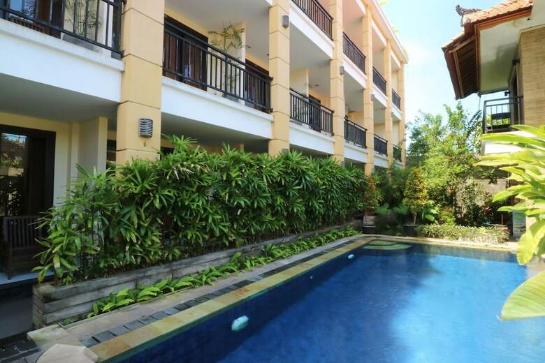 Hotel Kondra Premiere Guest House