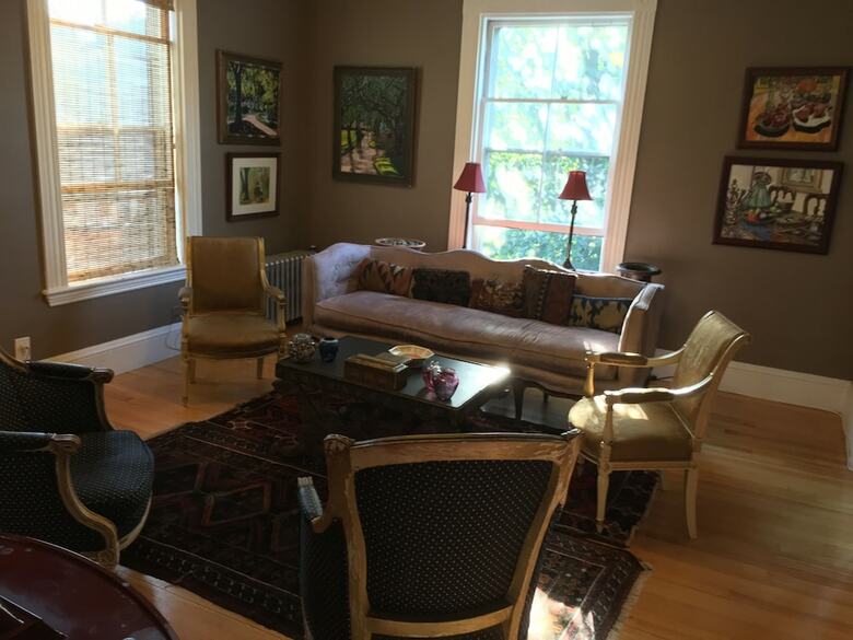 Bed & Breakfast Chez Pat In Cambridge