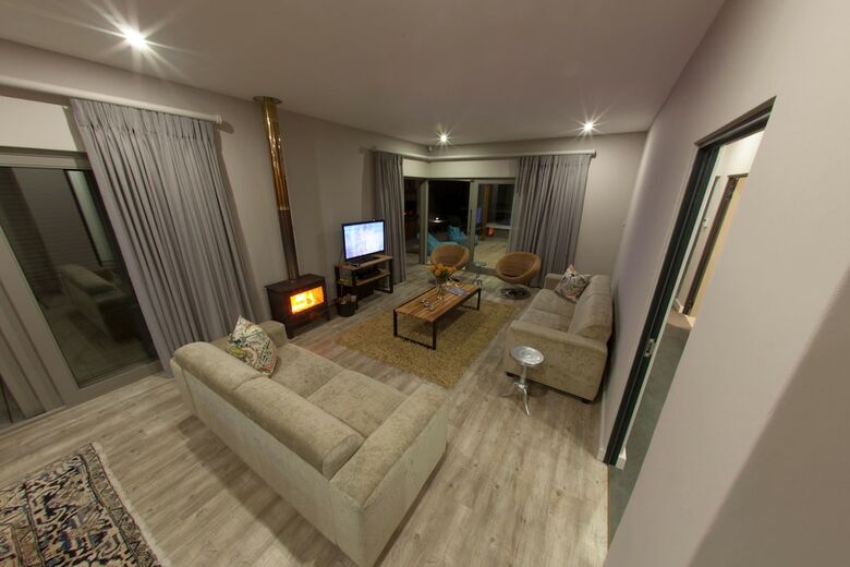 Bed & Breakfast Ocean Bay Guest House