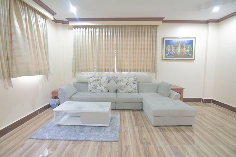 The Mou Hotel
