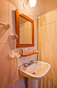 Lodge Nguillatun Caba�as & Bungalows
