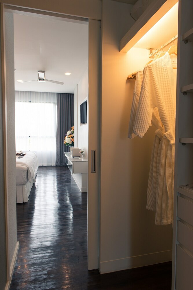 Hotel North Hill City Resort
