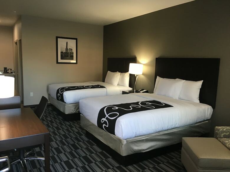 Hotel Catoosa Inn & Suites