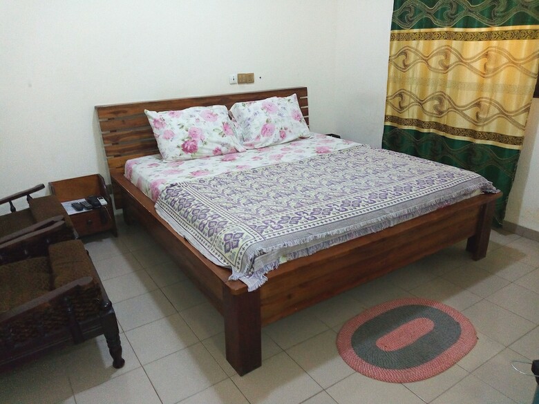 Hotel Mary's Guest House