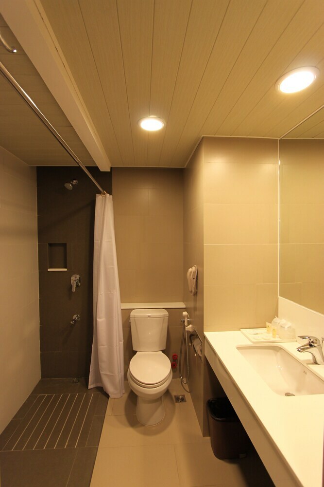 Garden Orchid Hotel