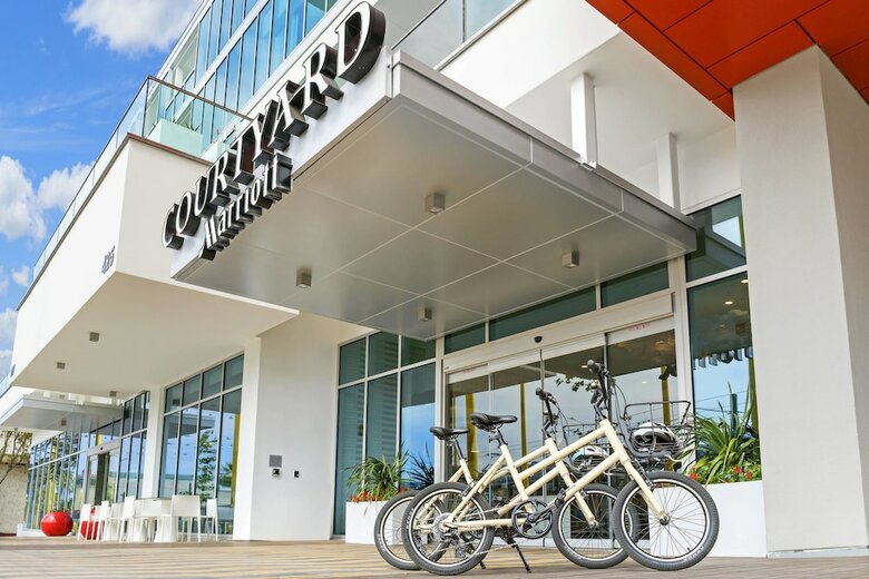 Hotel Courtyard By Marriott Santa Monica