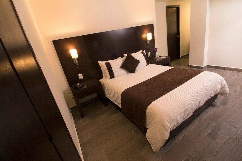 Hotel Misi�n Express Tampico