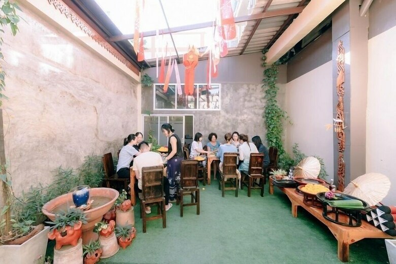 Hotel At Phra Sing