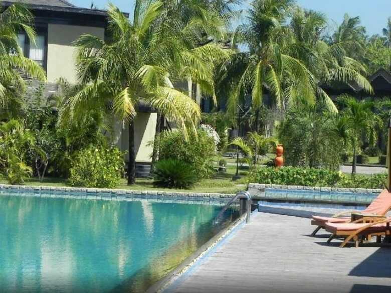 Hotel Bay Of Bengal Resort