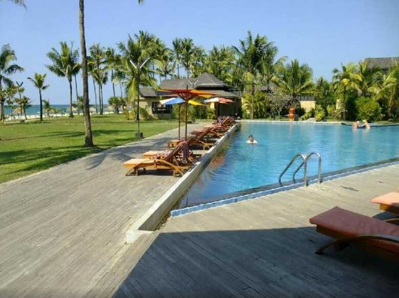 Hotel Bay Of Bengal Resort