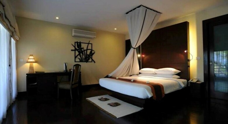 Hotel Bay Of Bengal Resort