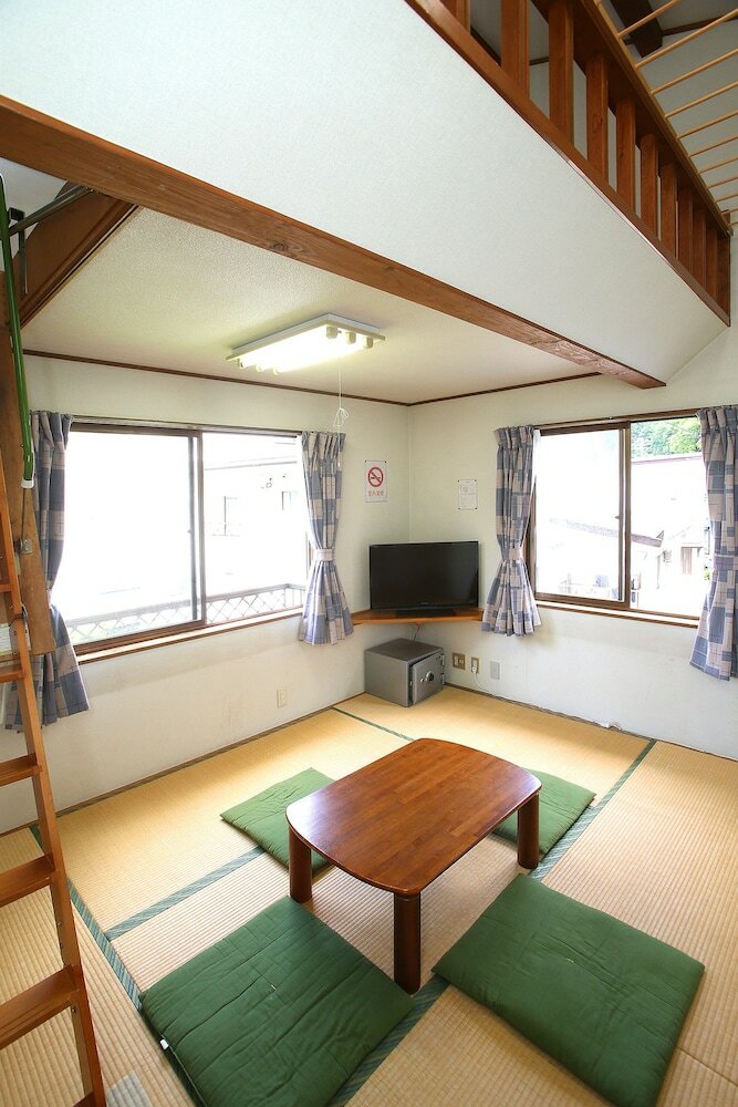 Hotel Wafu Pension Miyazawa
