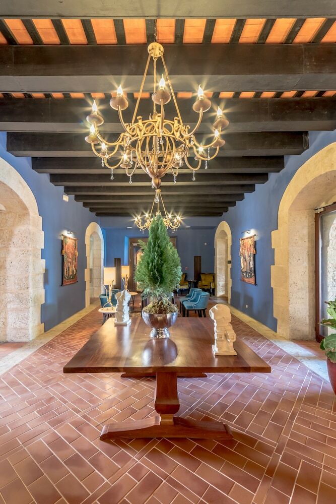 Hotel Hodelpa Nicolas De Ovando