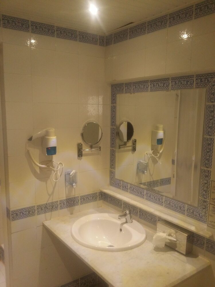 Hotel Mazar Resort & Spa