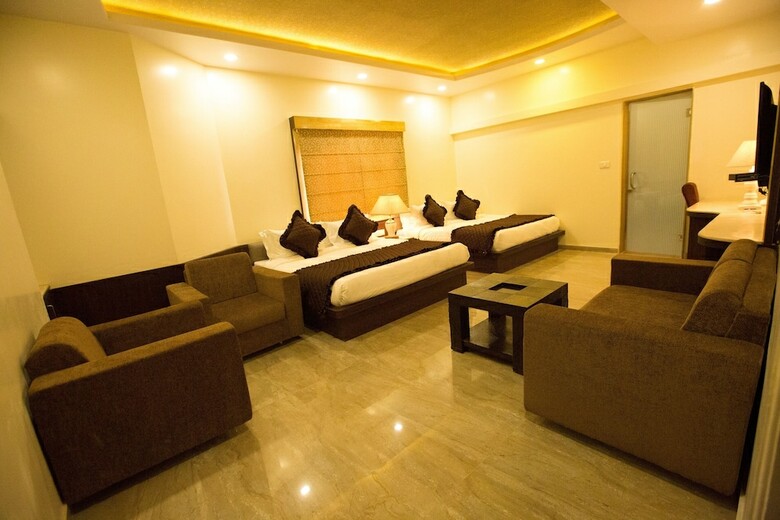 Hotel White Mushroom Jaipur V-inn